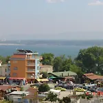 Ropotamo Vendégház 2*