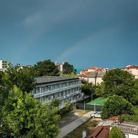Vendégház Ropotamo 2*