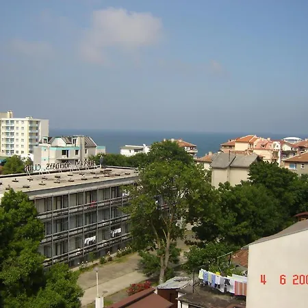 къща за гости ропотамо 2*